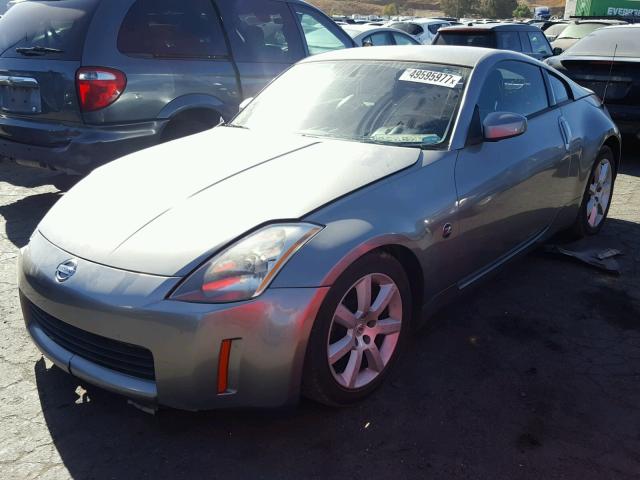 JN1AZ34E14T060507 - 2004 NISSAN 350Z COUPE SILVER photo 2