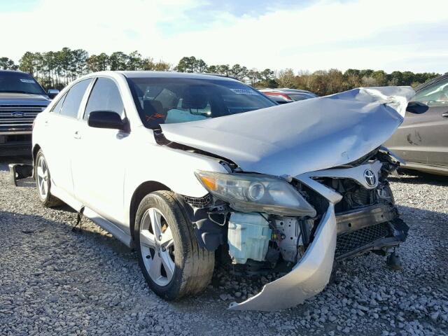 4T1BF3EK1BU657349 - 2011 TOYOTA CAMRY BASE SILVER photo 1