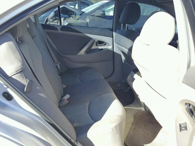 4T1BF3EK1BU657349 - 2011 TOYOTA CAMRY BASE SILVER photo 6