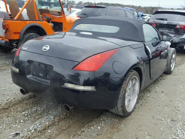 JN1AZ36A84T016482 - 2004 NISSAN 350Z ROADS BLACK photo 4