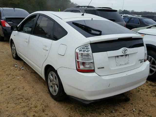 JTDKB20U583402835 - 2008 TOYOTA PRIUS WHITE photo 3