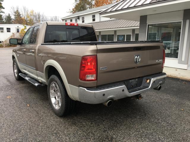 1D7RV1GT1AS221360 - 2010 DODGE RAM 1500 BROWN photo 4