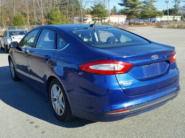 1FA6P0H72F5127406 - 2015 FORD FUSION SE BLUE photo 3