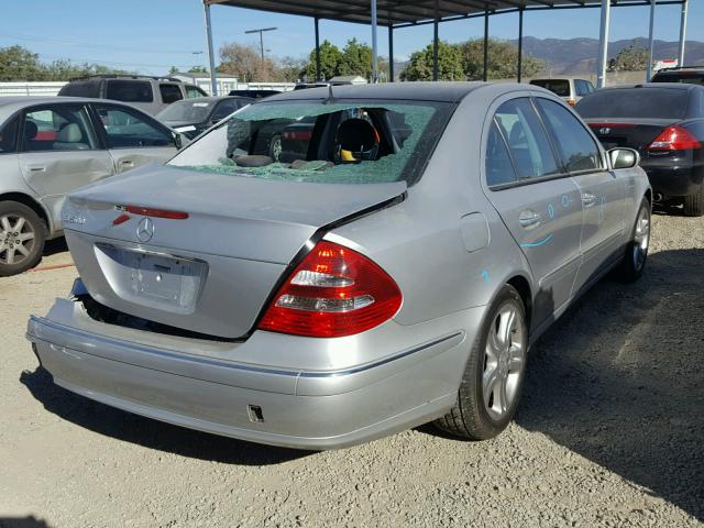 WDBUF70J95A758470 - 2005 MERCEDES-BENZ E 500 SILVER photo 4