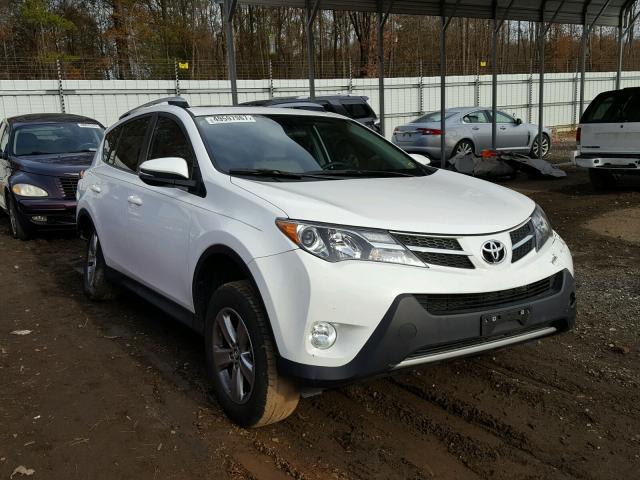 2T3WFREVXFW232837 - 2015 TOYOTA RAV4 XLE WHITE photo 1