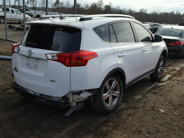 2T3WFREVXFW232837 - 2015 TOYOTA RAV4 XLE WHITE photo 4