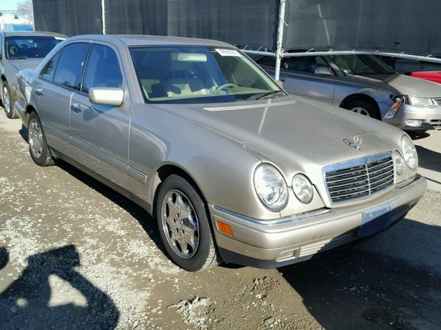 WDBJF65H8XA781423 - 1999 MERCEDES-BENZ E 320 TAN photo 1