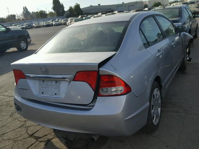 19XFA16529E044831 - 2009 HONDA CIVIC LX GRAY photo 4