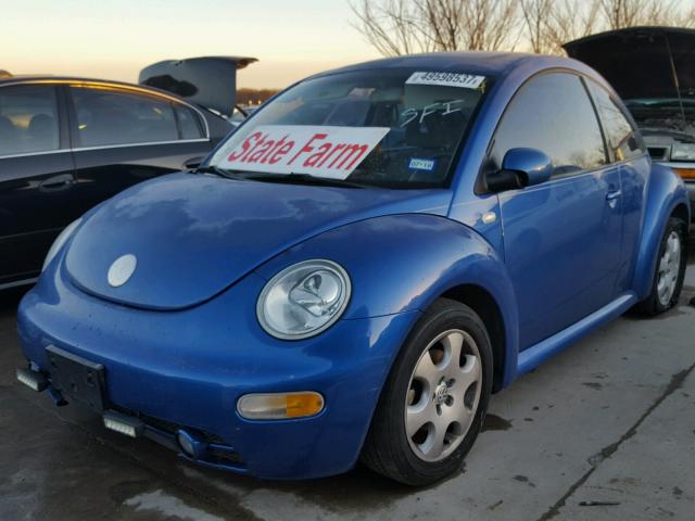 3VWCP21CX2M422402 - 2002 VOLKSWAGEN NEW BEETLE 蓝色 照片 2