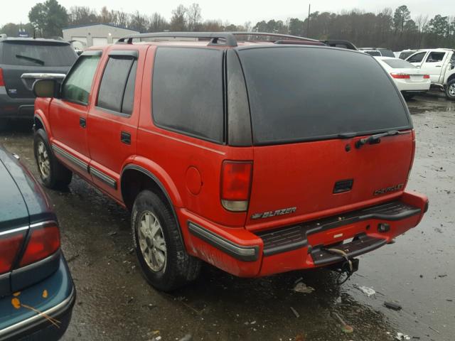 1GNDT13W6X2164938 - 1999 CHEVROLET BLAZER RED photo 3