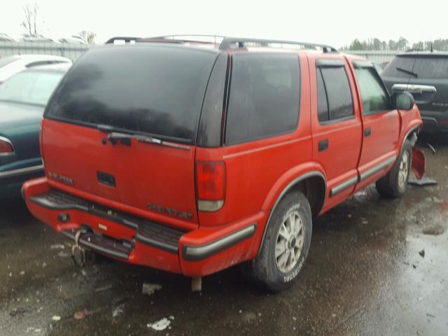 1GNDT13W6X2164938 - 1999 CHEVROLET BLAZER RED photo 4