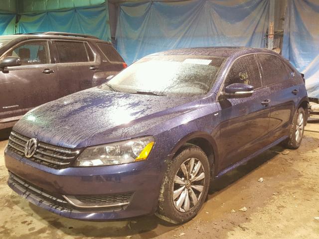 1VWAS7A31EC096059 - 2014 VOLKSWAGEN PASSAT S ლურჯი ფოტო 2