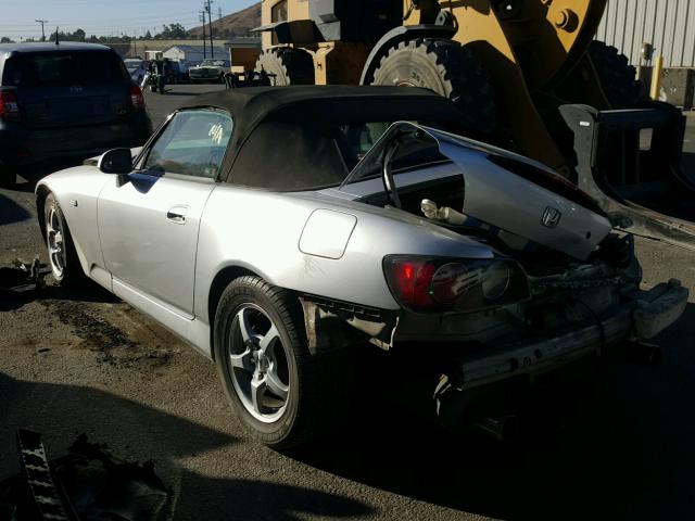 JHMAP11402T003441 - 2002 HONDA S2000 SILVER photo 3