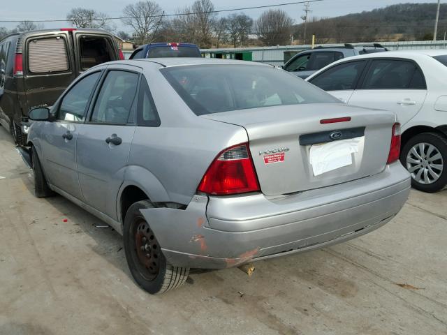 1FAFP34N27W306921 - 2007 FORD FOCUS ZX4 SILVER photo 3