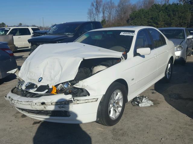 WBADT43453G035463 - 2003 BMW 525 I AUTO WHITE photo 2