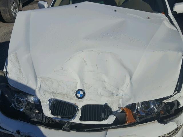 WBADT43453G035463 - 2003 BMW 525 I AUTO WHITE photo 7