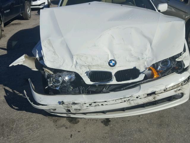 WBADT43453G035463 - 2003 BMW 525 I AUTO WHITE photo 9