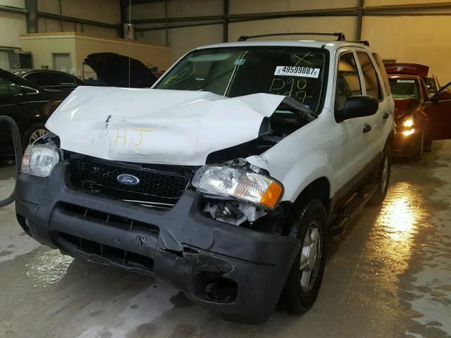 1FMCU03133KD90487 - 2003 FORD ESCAPE XLT WHITE photo 2