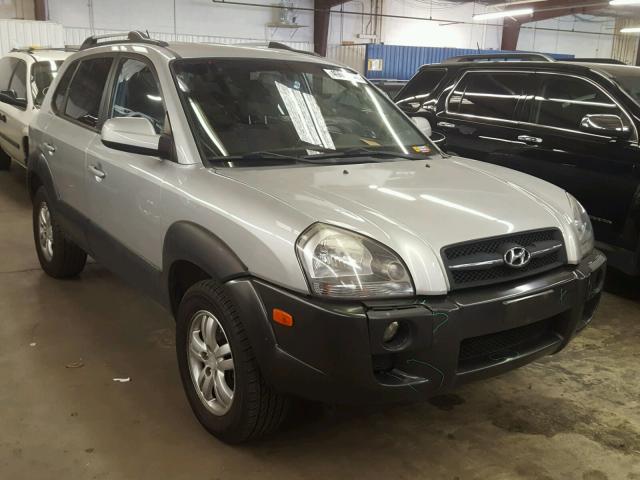 KM8JN12D57U616030 - 2007 HYUNDAI TUCSON SE SILVER photo 1