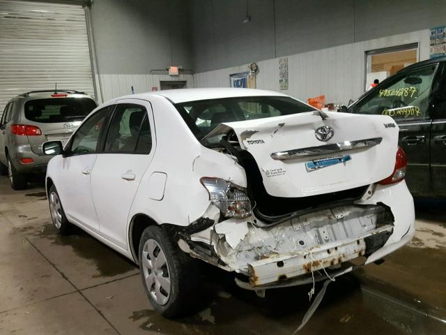 JTDBT923671073180 - 2007 TOYOTA YARIS WHITE photo 3