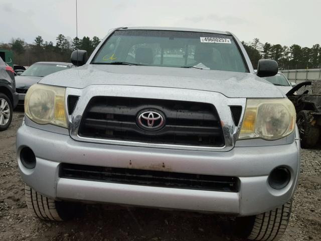 5TENX62N26Z226434 - 2006 TOYOTA TACOMA PRE SILVER photo 9