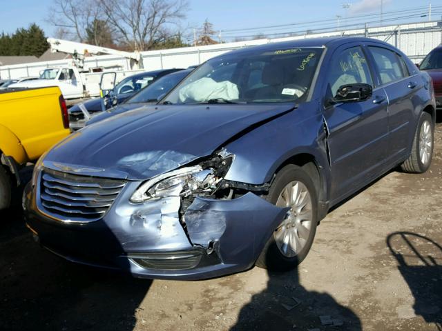 1C3BC4FB6BN559997 - 2011 CHRYSLER 200 LX BLUE photo 2