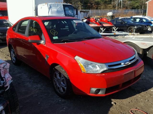 1FAHP35N28W155460 - 2008 FORD FOCUS SE RED photo 1