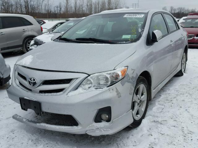 2T1BU4EEXCC790264 - 2012 TOYOTA COROLLA BA SILVER photo 2