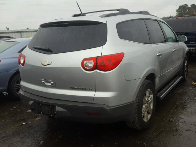 1GNKRGED7BJ193528 - 2011 CHEVROLET TRAVERSE L SILVER photo 4