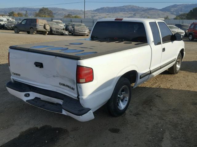 1GCCS19W418152631 - 2001 CHEVROLET S TRUCK S1 WHITE photo 4