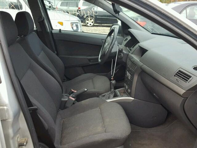 W08AR671185083781 - 2008 SATURN ASTRA XE SILVER photo 5