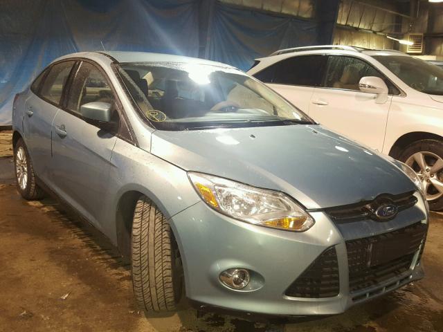 1FAHP3F26CL333143 - 2012 FORD FOCUS SE BLUE photo 1