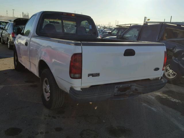 1FTRF17213NB42576 - 2003 FORD F150 WHITE photo 3