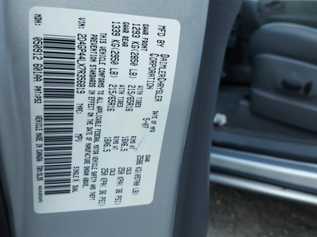 2D4GP44LX7R356819 - 2007 DODGE GRAND CARA GRAY photo 10