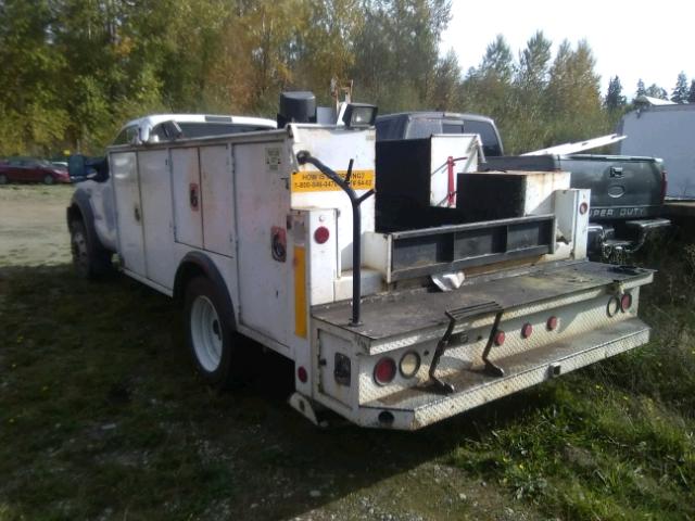 1FDAF56P85EA87558 - 2005 FORD F550 SUPER WHITE photo 3