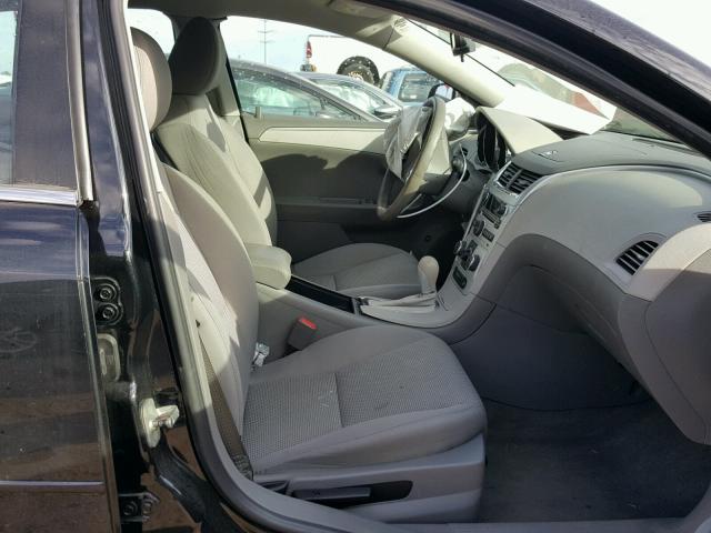 1G1ZB5EBXAF291459 - 2010 CHEVROLET MALIBU LS შავი ფოტო 5