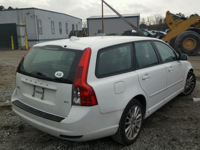 YV1MW382X92471415 - 2009 VOLVO V50 2.4I WHITE photo 4