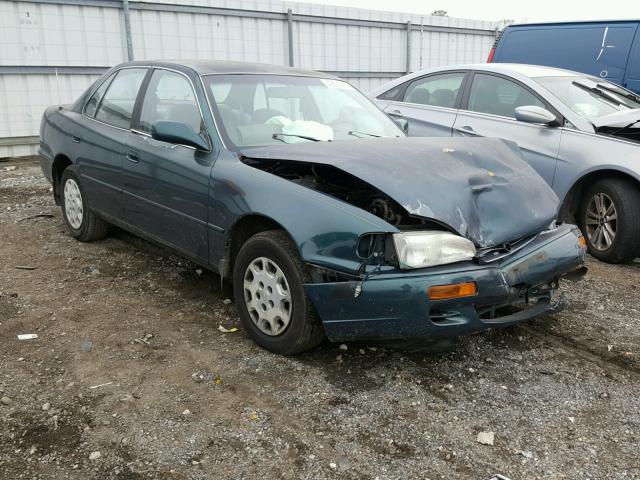 4T1BG12K2TU926157 - 1996 TOYOTA CAMRY DX GREEN photo 1