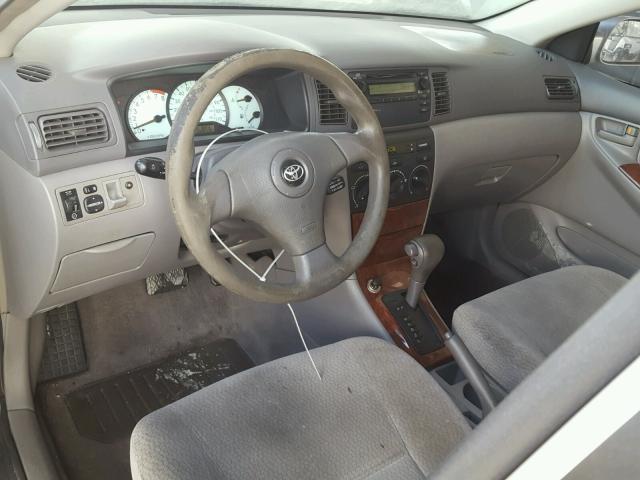 1NXBR32E54Z279013 - 2004 TOYOTA COROLLA LE 银色 照片 9