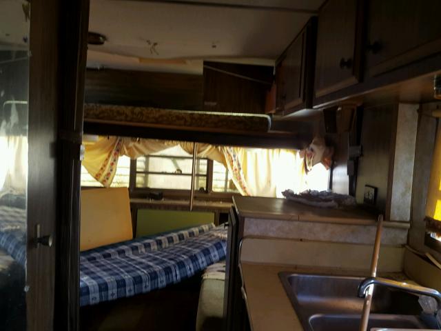P049175S3666 - 1975 TERR CAMPER 白色 照片 5