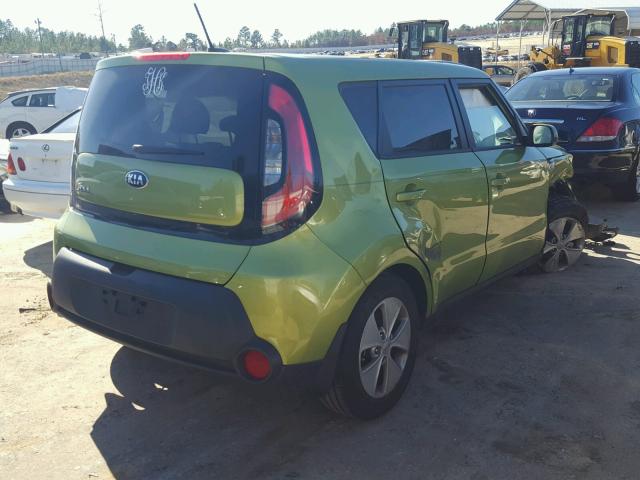 KNDJN2A24G7866111 - 2016 KIA SOUL GREEN photo 4