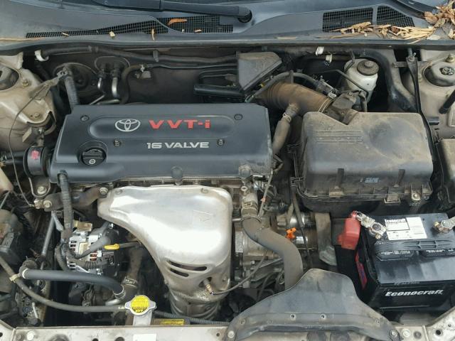 4T1BE32K25U584732 - 2005 TOYOTA CAMRY LE 金色 照片 7