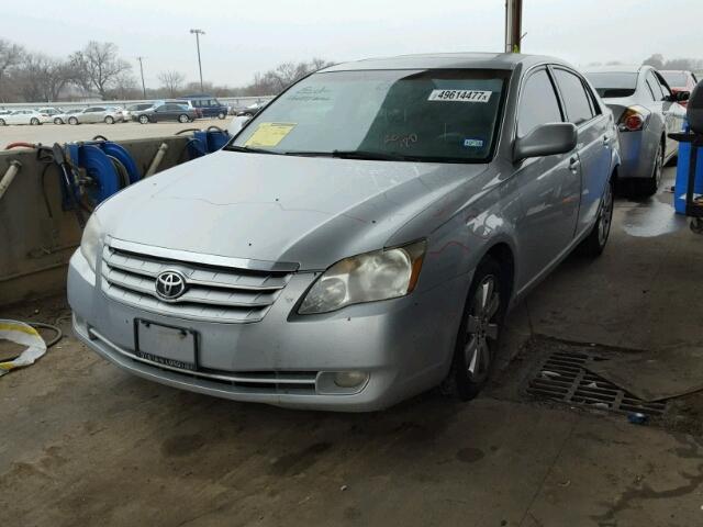 4T1BK36B17U193982 - 2007 TOYOTA AVALON XL SILVER photo 2