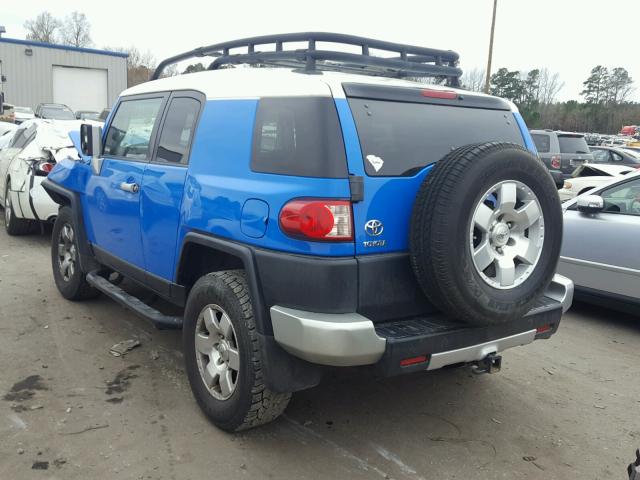 JTEZU11F88K007908 - 2008 TOYOTA FJ CRUISER BLUE photo 3