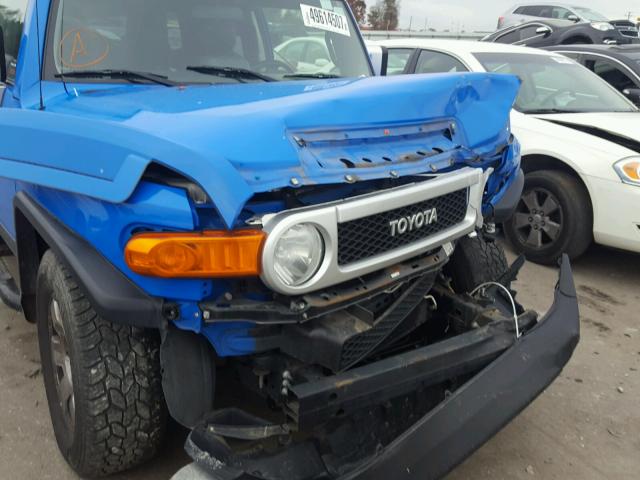 JTEZU11F88K007908 - 2008 TOYOTA FJ CRUISER BLUE photo 9