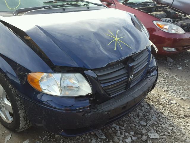 1D4GP45RX6B592788 - 2006 DODGE CARAVAN SX BLUE photo 9