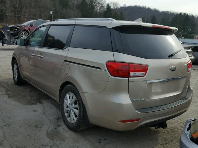 KNDMB5C19G6195021 - 2016 KIA SEDONA LX GOLD photo 3