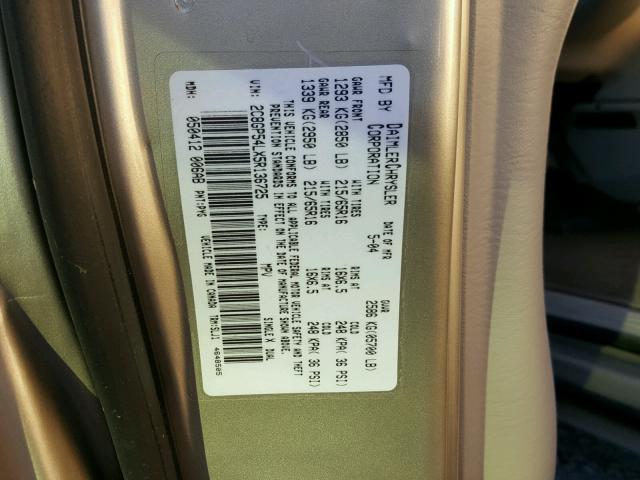 2C8GP54LX5R136725 - 2005 CHRYSLER TOWN & COU Bej foto 10