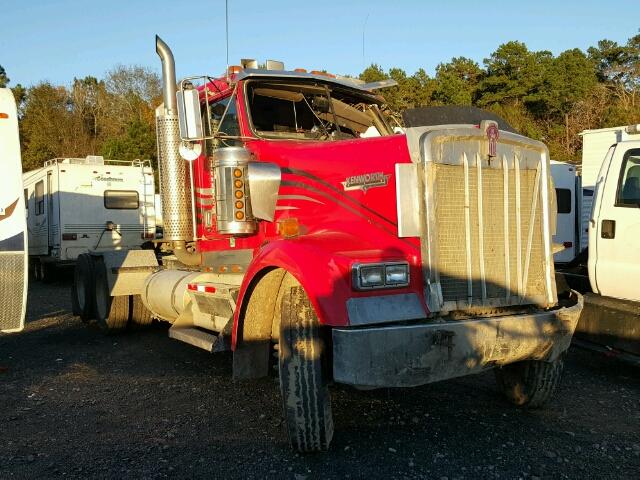 1NKWLB9X52J886826 - 2002 KENWORTH CONSTRUCTI RED photo 1