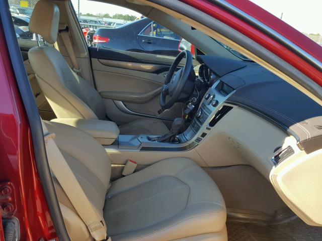 1G6DF577290167122 - 2009 CADILLAC CTS RED photo 5